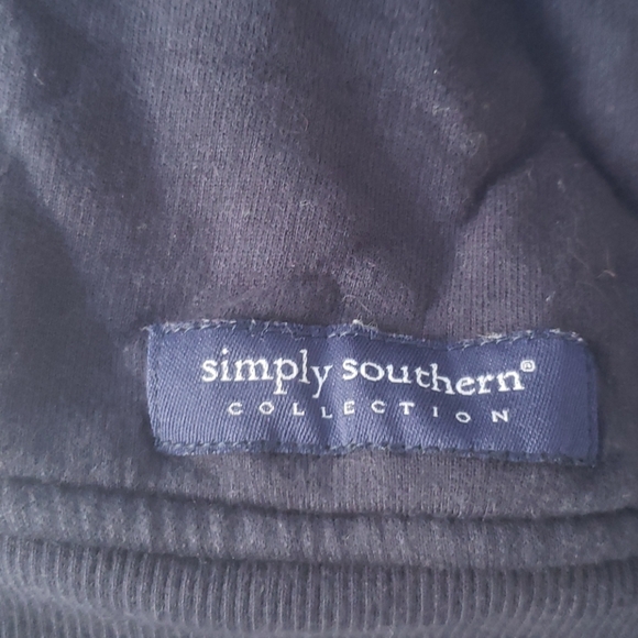 Simply Southern Navy Aqua Whale Pullover Size S - Picture 2 of 9